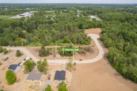11 Gady Pines Dr, Adrian, MI 49221