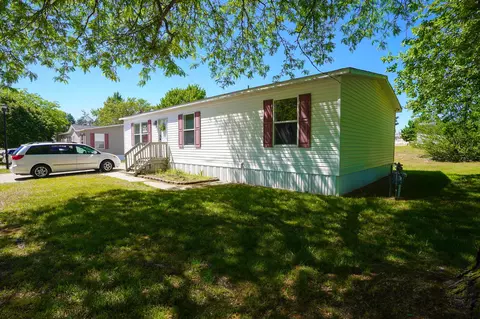 14519 Lemontree Ln, West Olive, MI 49460