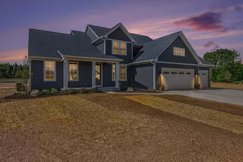 6670 Chaffey Creek Trl, Richland, MI 49083