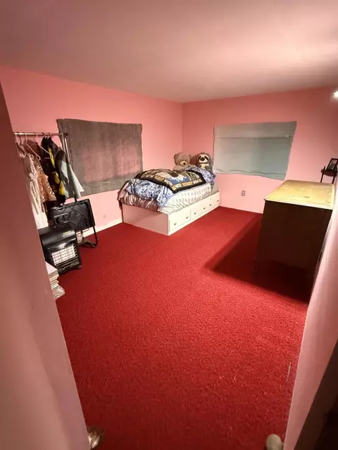 Bedroom - 7314 N Central Ave, Brohman, MI 49312 photo 4 of 5