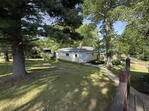 Exterior - 7314 N Central Ave, Brohman, MI 49312 photo 2 of 12