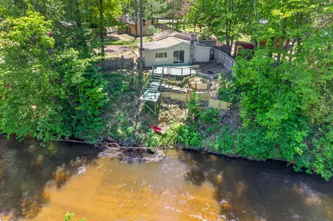 8538 W Haskell Lake Rd, Marion, MI 49665