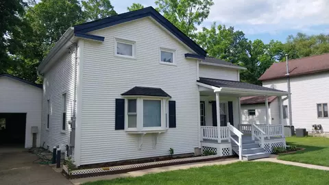240 W Battle Creek St, Galesburg, MI 49053