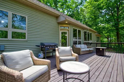 Exterior - 2135 Hilltop View Dr, Dorr, MI 49323 photo 2 of 12