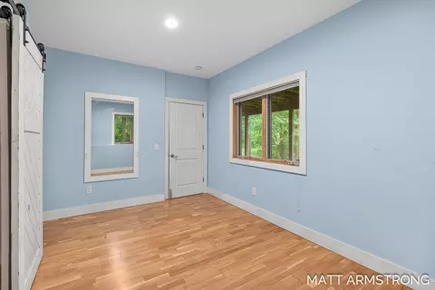 Bedroom - 2135 Hilltop View Dr, Dorr, MI 49323 photo 4 of 8