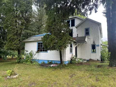 33259 Orchard St, Covert, MI 49043