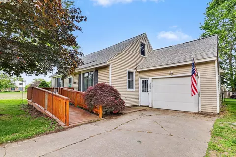 3835 96th Ave, Zeeland, MI 49464