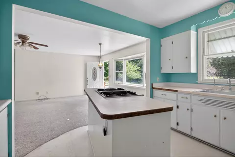 Kitchen - 2627 Cooper St, Jackson, MI 49201 photo 2 of 4