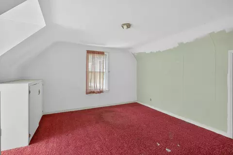 Bedroom - 2627 Cooper St, Jackson, MI 49201 photo 4 of 8