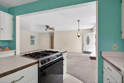 Kitchen - 2627 Cooper St, Jackson, MI 49201 photo 4 of 4