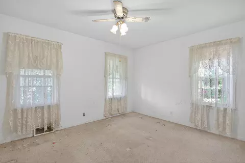 Bedroom - 2627 Cooper St, Jackson, MI 49201 photo 1 of 8