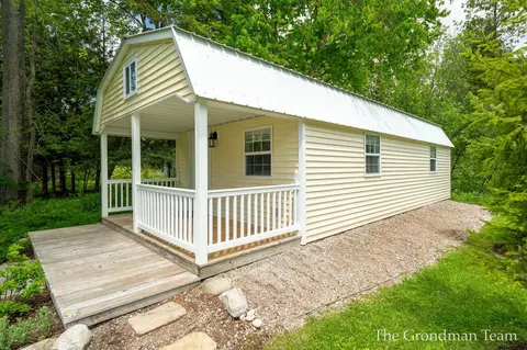 Exterior - 7170 Spring St, Alanson, MI 49706 photo 19 of 19