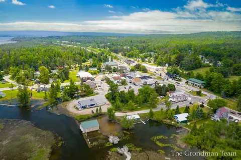 View/Area - 7170 Spring St, Alanson, MI 49706 photo 4 of 6