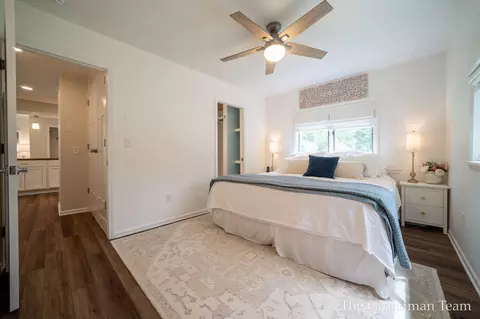 Bedroom - 7170 Spring St, Alanson, MI 49706 photo 2 of 10