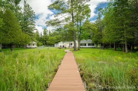 Exterior - 7170 Spring St, Alanson, MI 49706 photo 15 of 19