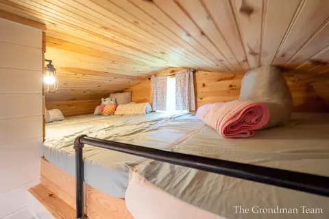 Bedroom - 7170 Spring St, Alanson, MI 49706 photo 10 of 10