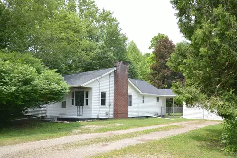 5061 Fordham Ave, Kalamazoo, MI 49048