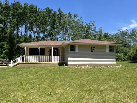 1920 Indian Lake Rd, Remus, MI 49340