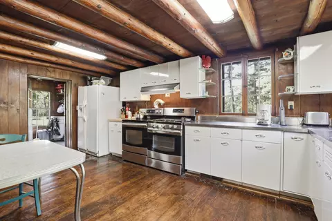 Kitchen - 6378 S Mac Rd, Baldwin, MI 49304 photo 1 of 6