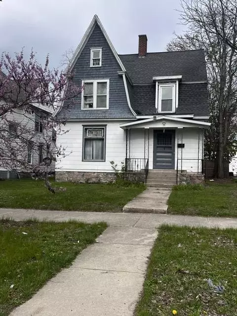 307 S Michigan Ave, Big Rapids, MI 49307