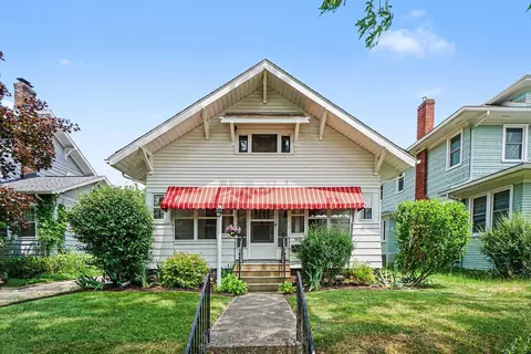 1410 W Maple St, Kalamazoo, MI 49008