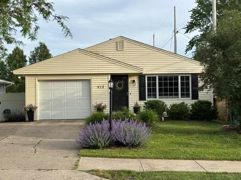 512 Orchard Ave, Grand Haven, MI 49417
