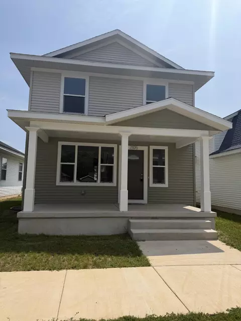 2105 Willard Ave SE, Grand Rapids, MI 49507