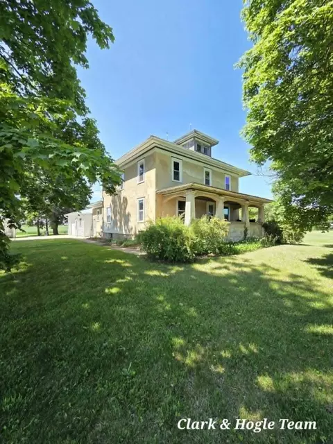 14675 W Hanses Rd, Westphalia, MI 48894