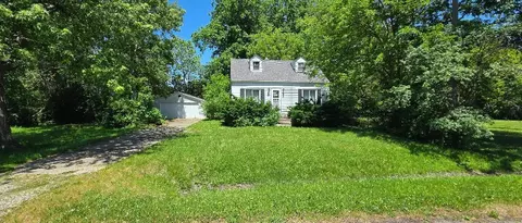 1035 Jefferson Blvd, Grand Blanc, MI 48507