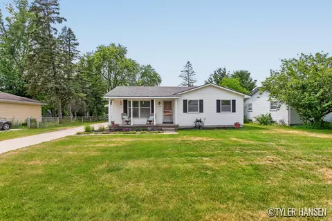 3923 Jupiter Ave NE, Grand Rapids, MI 49525