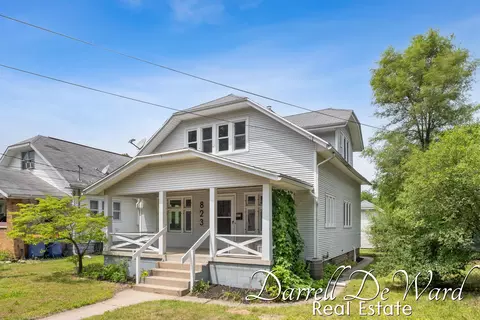 823 Webster St NW, Grand Rapids, MI 49504