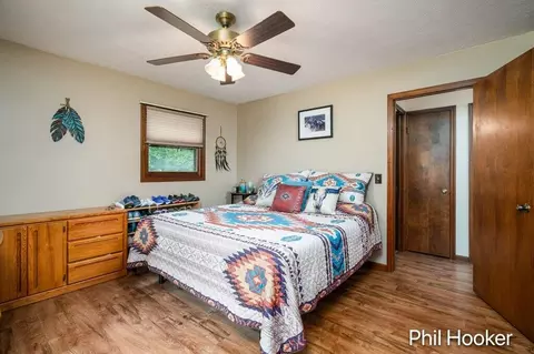 Bedroom - 5797 Ivan Rd, Saranac, MI 48881 photo 2 of 3