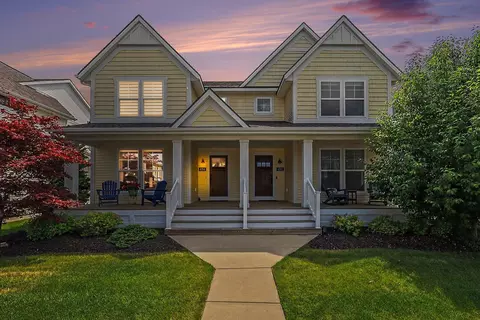 4704 Macatawa Legends Blvd, Holland, MI 49424