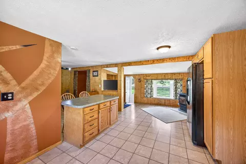 Entry Way - 4717 E Fillmore Rd, White Cloud, MI 49349 photo 1 of 6