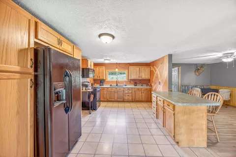 Kitchen - 4717 E Fillmore Rd, White Cloud, MI 49349 photo 2 of 6