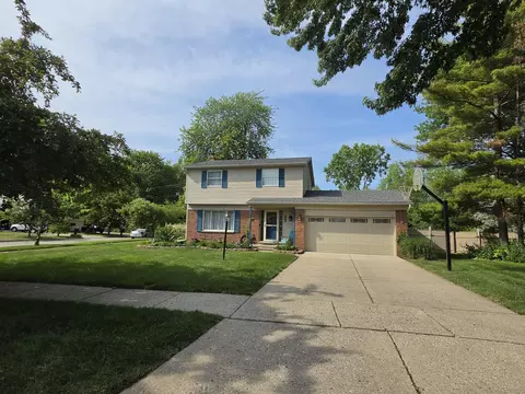 24933 Saint Christopher St, Harrison Township, MI 48045