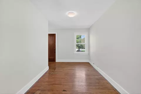 Bedroom - 1109 S Webster St, Jackson, MI 49203 photo 5 of 7