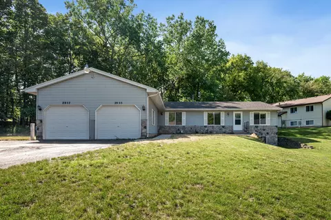 2957 Englewood Ave SE, Grand Rapids, MI 49508