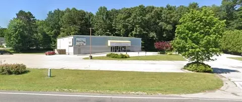 8171 Whitehall Rd, Whitehall, MI 49461