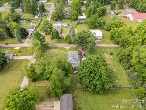 View/Area - 925 E Isham St, Lyons, MI 48851 photo 4 of 5