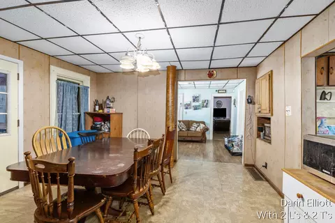Dining - 925 E Isham St, Lyons, MI 48851 photo 2 of 2