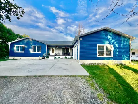 4491 Waldron Rd, North Adams, MI 49262