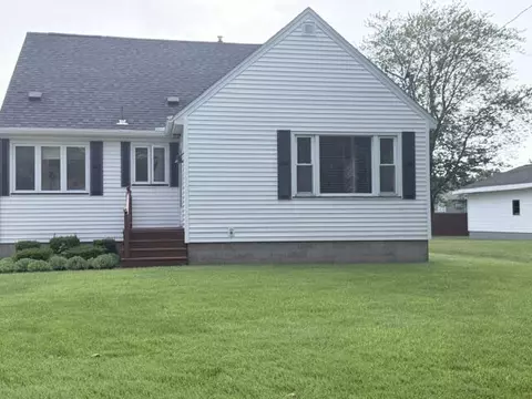 2137 Hudson St, Muskegon, MI 49441