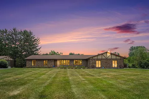 2222 Hayes St NW, Marne, MI 49435