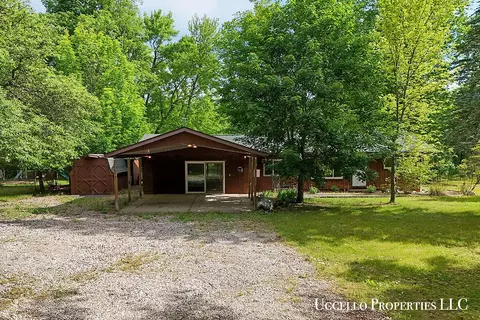 15176 Rapids Dr, Hersey, MI 49639