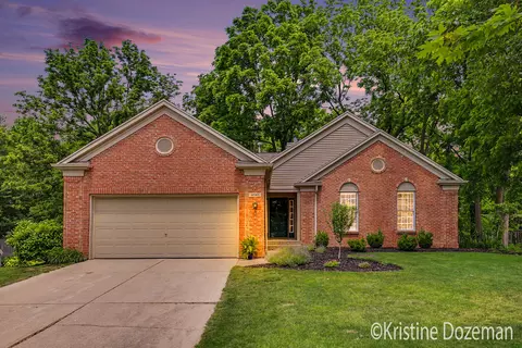 4545 Orchard Creek Dr SE, Grand Rapids, MI 49546