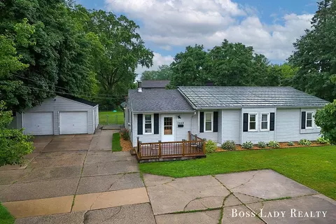 3660 Wilson Ave SW, Grandville, MI 49418