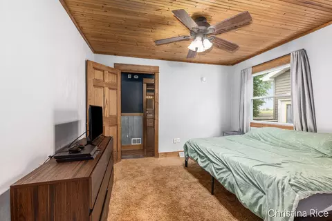 Bedroom - 5810 W Sidney Rd, Sidney, MI 48885 photo 2 of 4