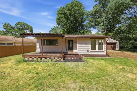 310 N John St, Decatur, MI 49045