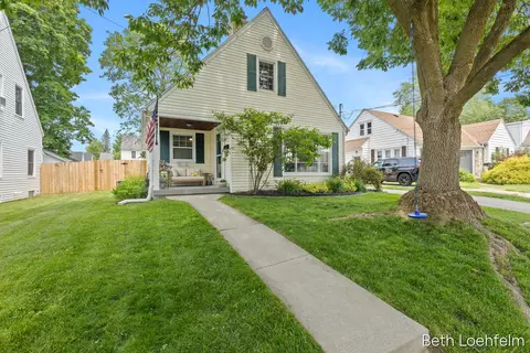 847 N Ottillia St SE, Grand Rapids, MI 49507